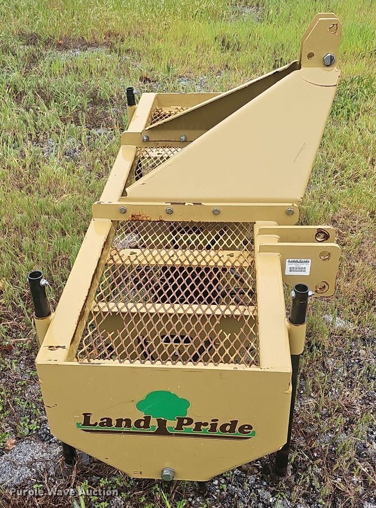 image for item EJ5343 Land Pride aerator