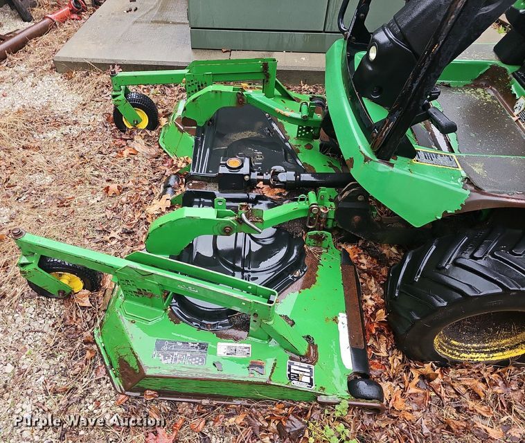 image for item EJ5346 2001 John Deere 1445 lawn mower