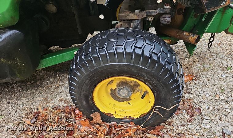 image for item EJ5346 2001 John Deere 1445 lawn mower