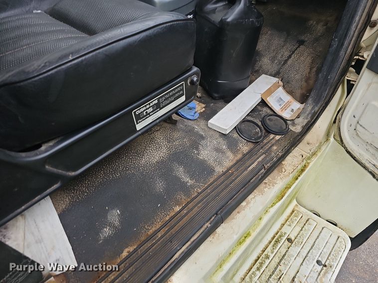 image for item EJ5347 1994 Ford F900 vacuum truck