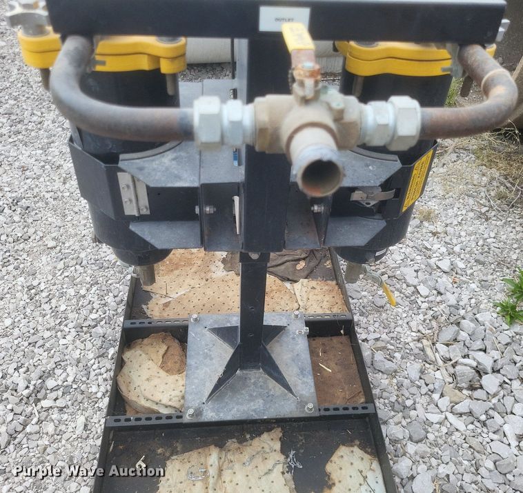 image for item EJ7944 Fuel and air tank