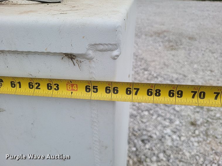 image for item EJ7944 Fuel and air tank