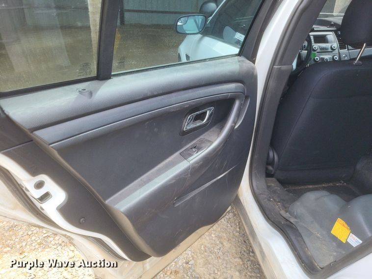 image for item EJ7964 2013 Ford Taurus Police Interceptor 