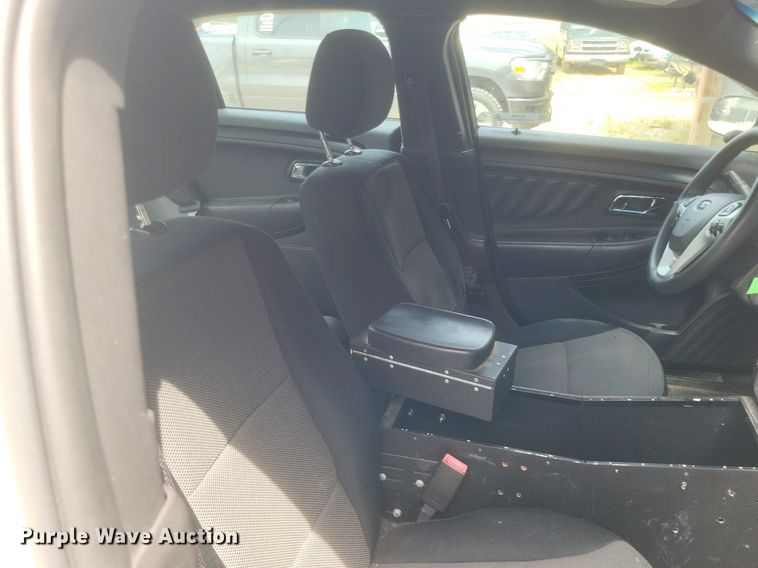 image for item EJ7964 2013 Ford Taurus Police Interceptor 