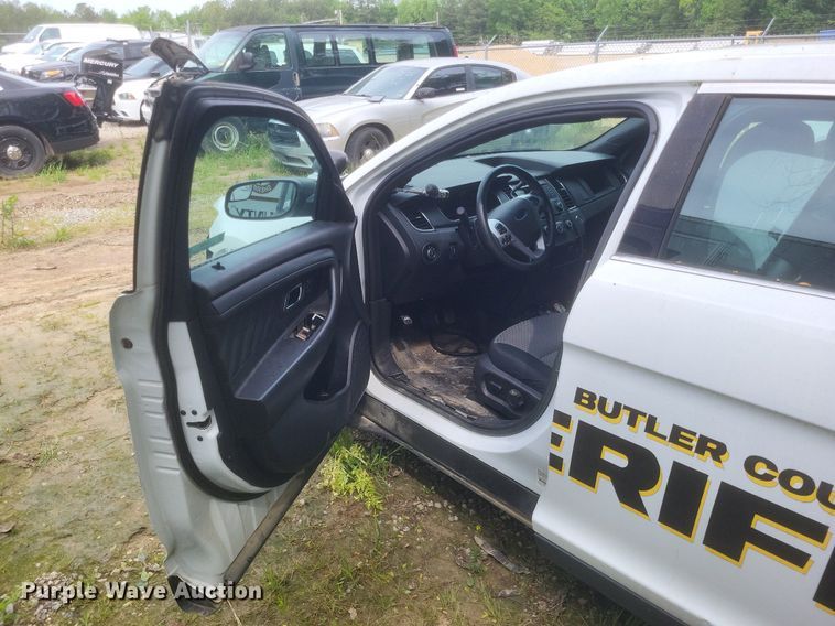 image for item EJ7972 2013 Ford Taurus Police Interceptor 