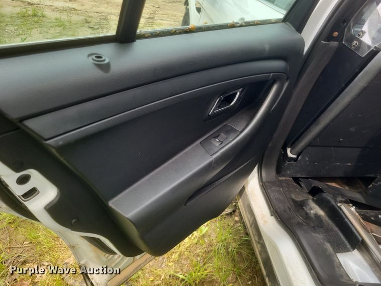 image for item EJ7972 2013 Ford Taurus Police Interceptor 