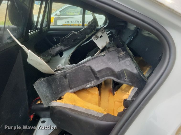 image for item EJ7972 2013 Ford Taurus Police Interceptor 