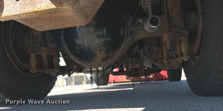 image for item EK4542 2013 International 7400 SBA dump truck