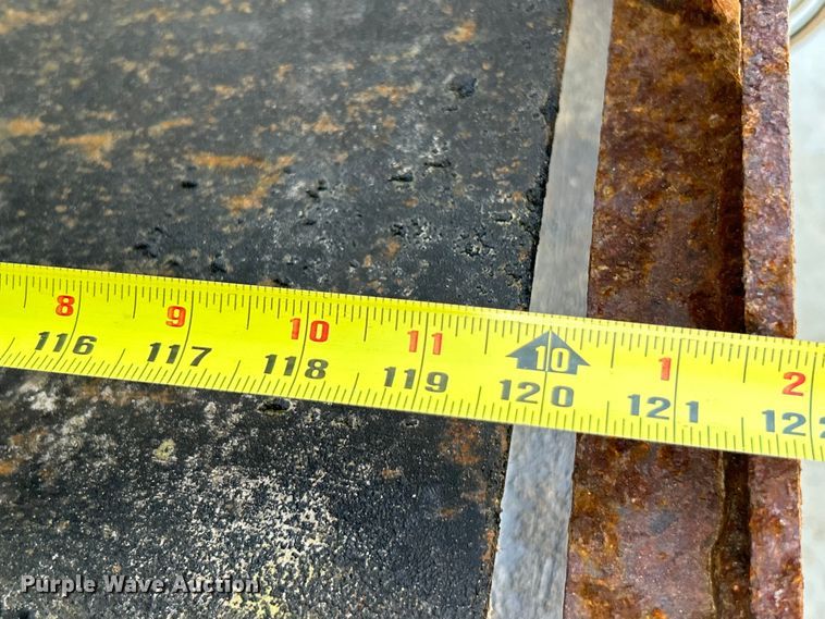 image for item EK4544 2013 International 7400 SBA dump truck