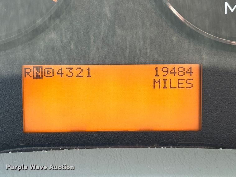 image for item EK4544 2013 International 7400 SBA dump truck