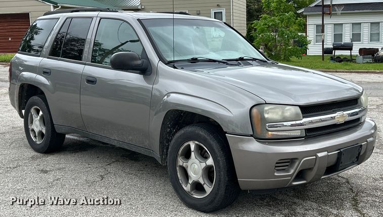 image for item EK4563 2007 Chevrolet Trailblazer LS SUV