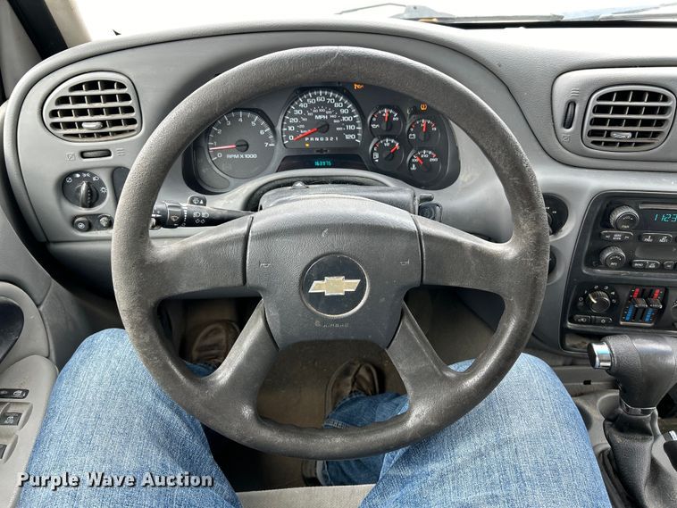 image for item EK4563 2007 Chevrolet Trailblazer LS SUV