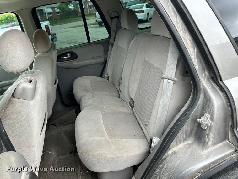 image for item EK4563 2007 Chevrolet Trailblazer LS SUV