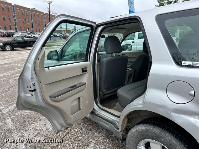 image for item EK4568 2009 Ford Escape SUV