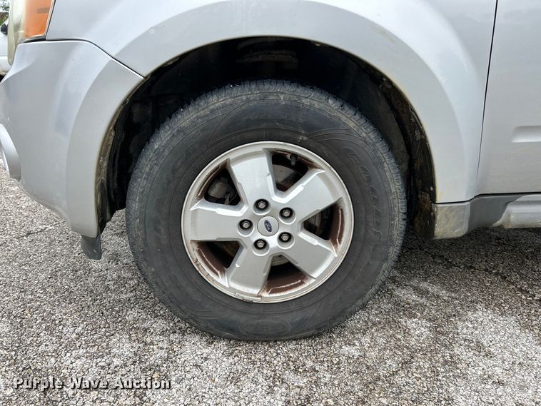 image for item EK4568 2009 Ford Escape SUV