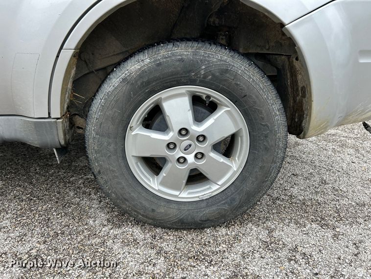 image for item EK4568 2009 Ford Escape SUV