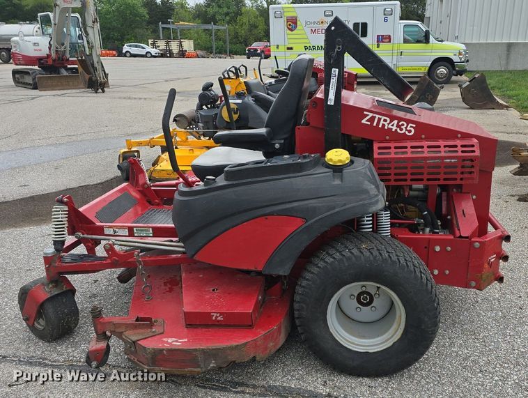 image for item EK5852 Ferris ZTR435 ZTR lawn mower