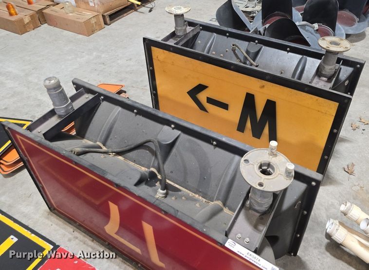 image for item EK5874 Airfield signs