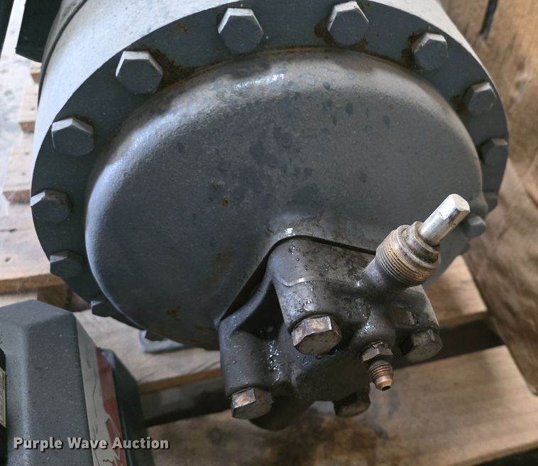 image for item EK5882 (2) Gast compressors