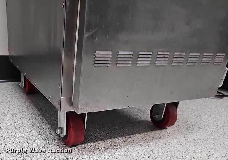 image for item IO9909 (3) Alto-Shaam 1000-UP hot boxes