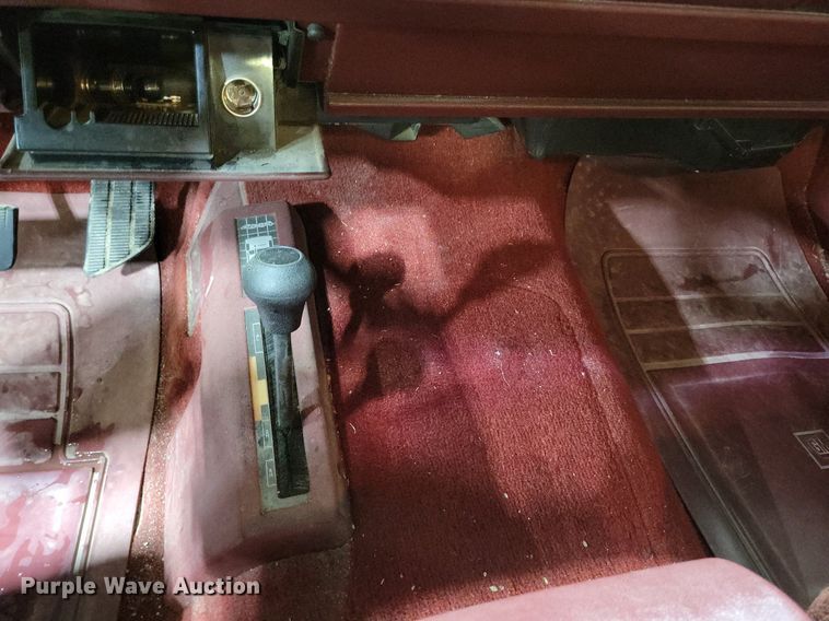 image for item KB9089 1993 GMC Sierra 1500 Club Cab pickup truck