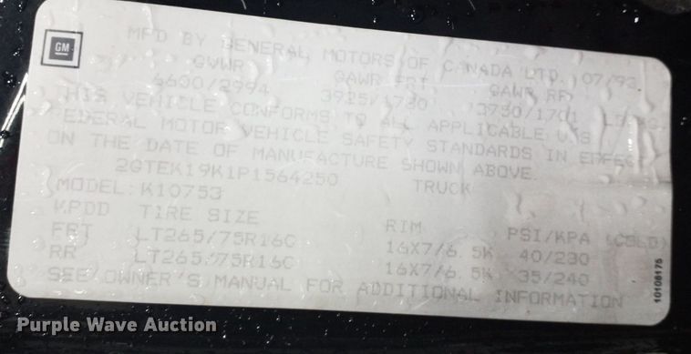 image for item KB9089 1993 GMC Sierra 1500 Club Cab pickup truck