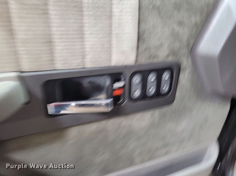 image for item KB9092 1994 Chevrolet  C1500 pickup truck