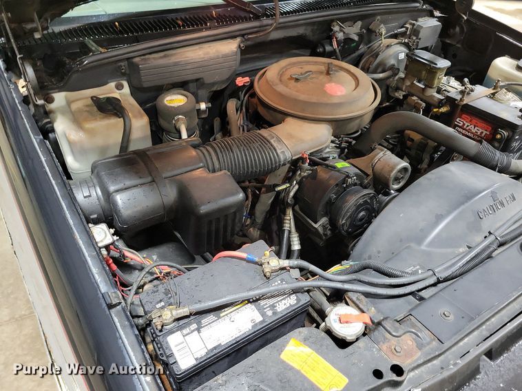 image for item KB9092 1994 Chevrolet  C1500 pickup truck