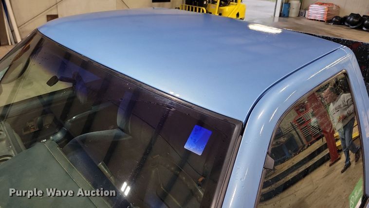 image for item KB9093 1996 Chevrolet  C2500 pickup truck