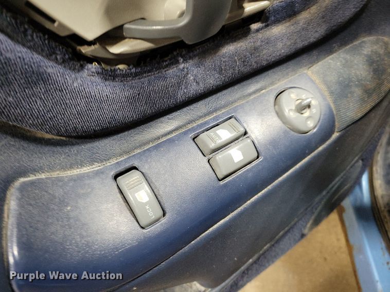 image for item KB9093 1996 Chevrolet  C2500 pickup truck