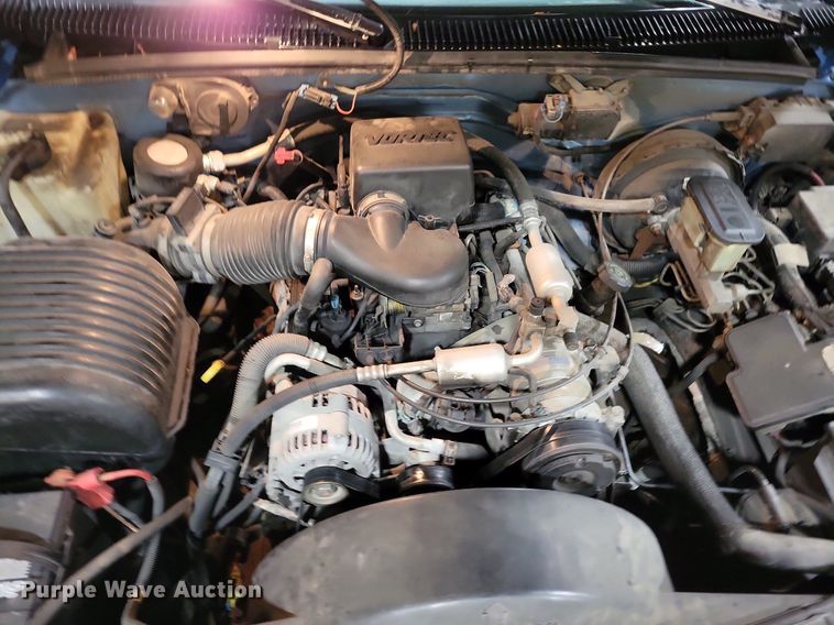 image for item KB9093 1996 Chevrolet  C2500 pickup truck