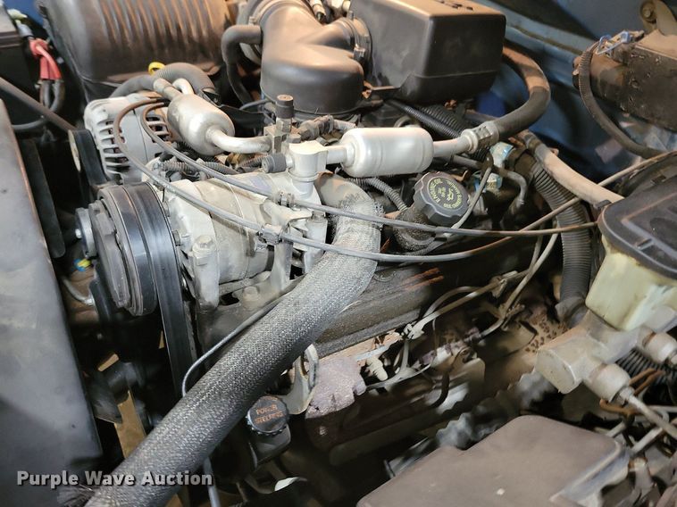 image for item KB9093 1996 Chevrolet  C2500 pickup truck