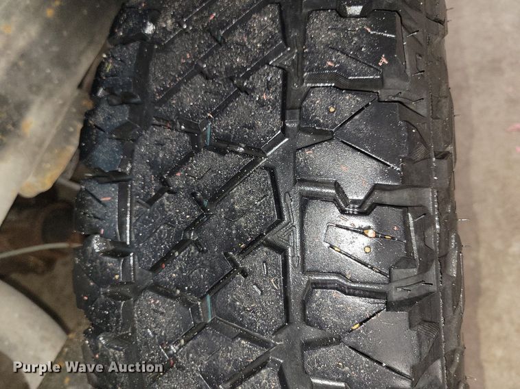 image for item KB9093 1996 Chevrolet  C2500 pickup truck