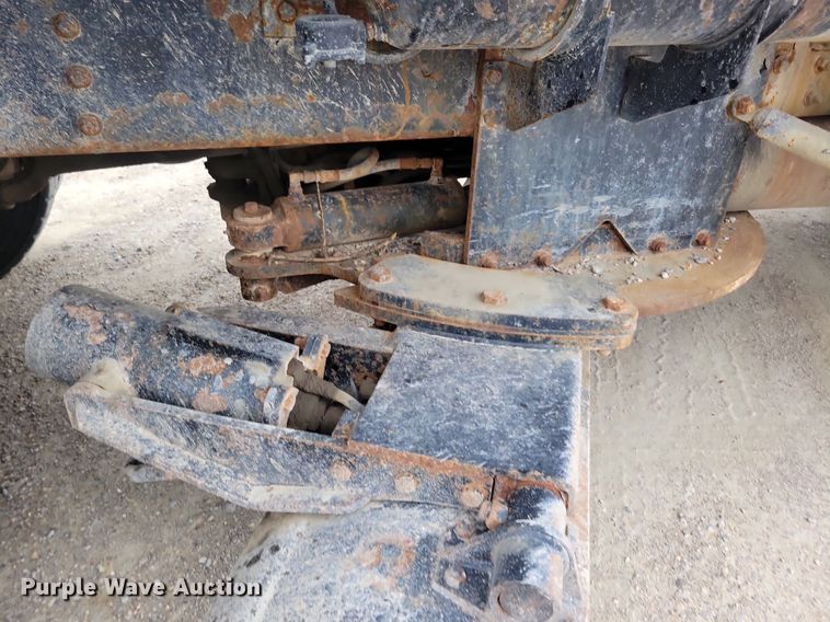 image for item LD9003 2003 Sterling LT9500 dump truck