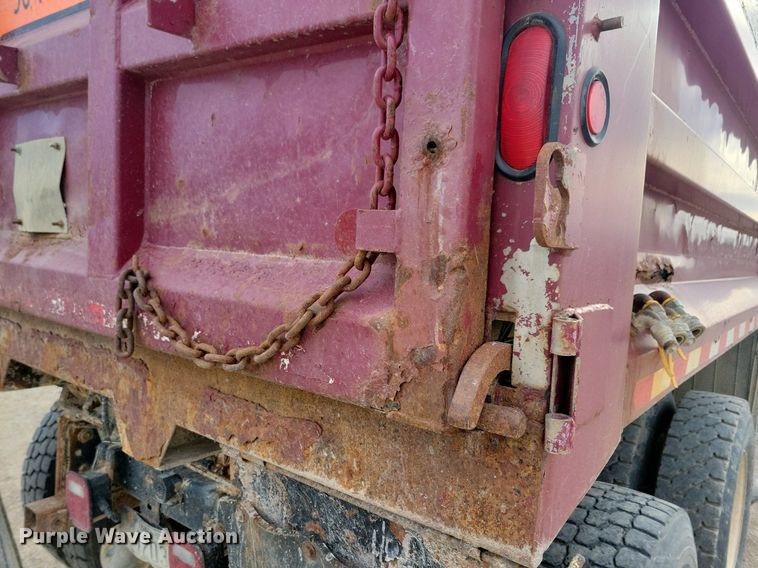 image for item LD9003 2003 Sterling LT9500 dump truck