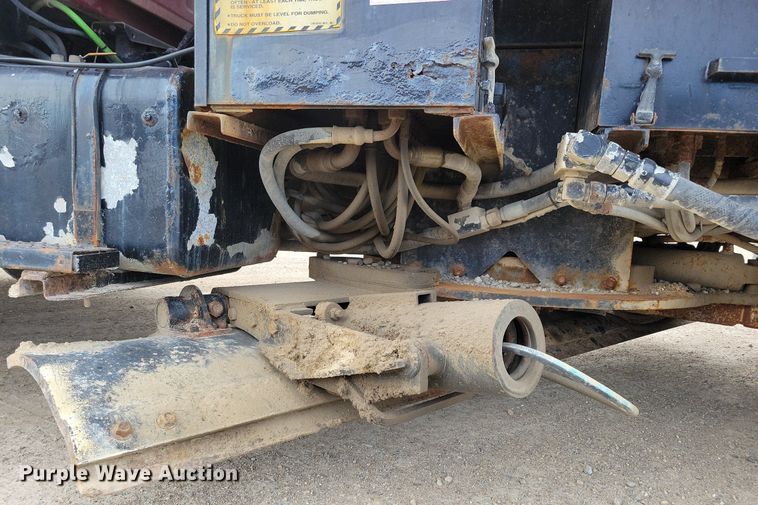 image for item LD9003 2003 Sterling LT9500 dump truck