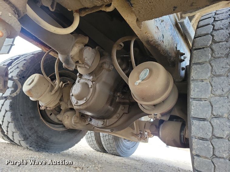 image for item LD9003 2003 Sterling LT9500 dump truck