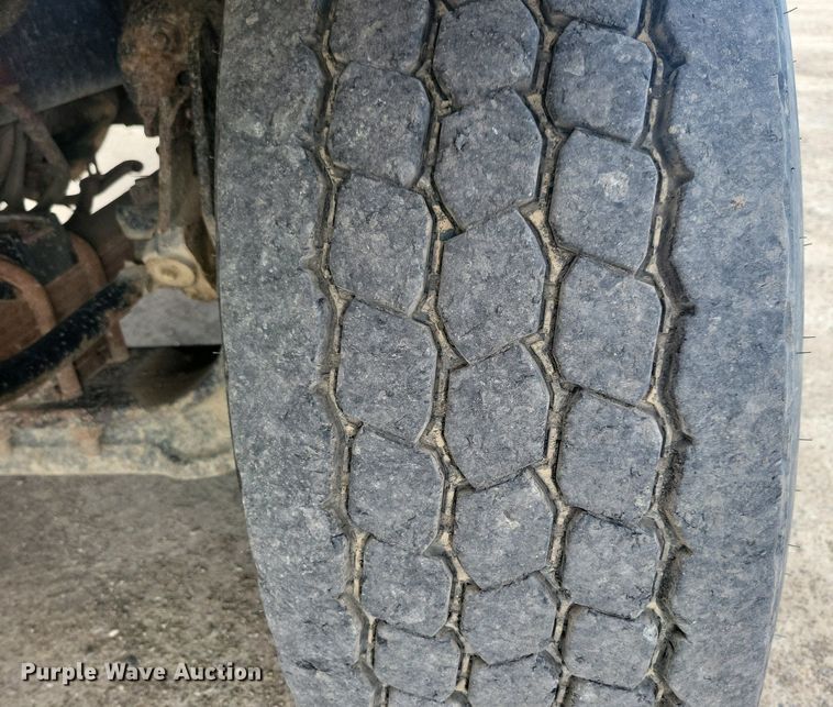 image for item LD9003 2003 Sterling LT9500 dump truck