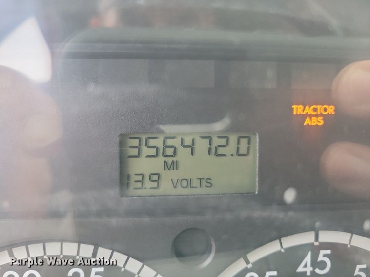 image for item LD9003 2003 Sterling LT9500 dump truck