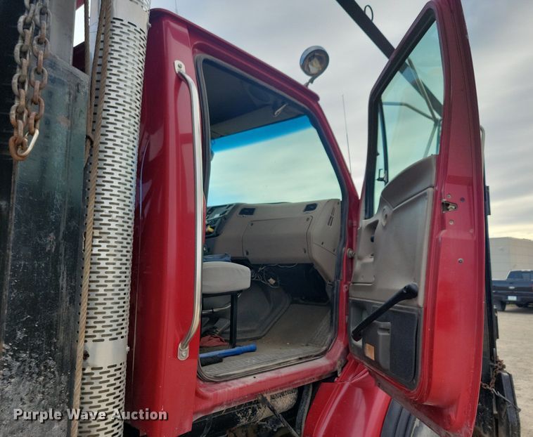 image for item LD9003 2003 Sterling LT9500 dump truck