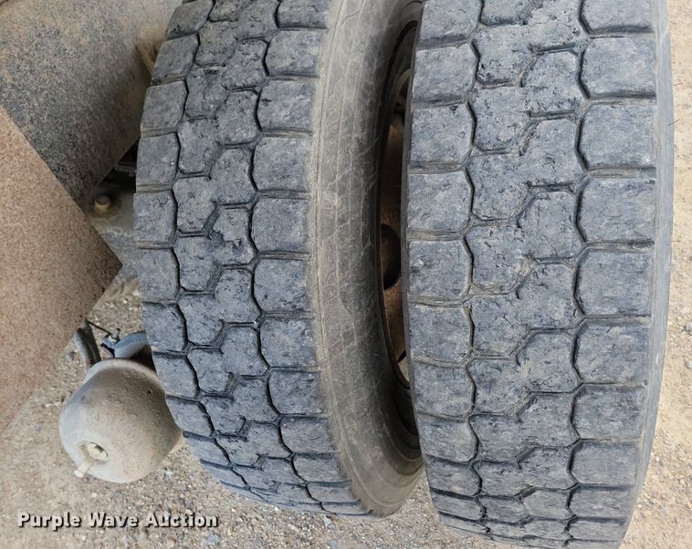 image for item LD9003 2003 Sterling LT9500 dump truck