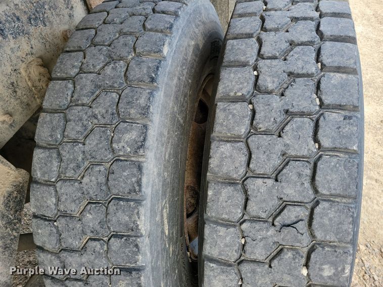 image for item LD9003 2003 Sterling LT9500 dump truck