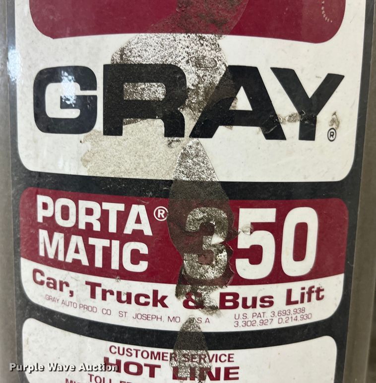 image for item LD9446 Gray Portamatic 350 jack