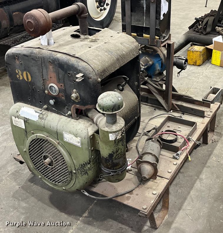 image for item LD9448 Viking L-32 pump