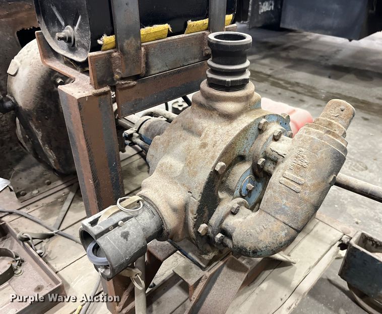 image for item LD9448 Viking L-32 pump