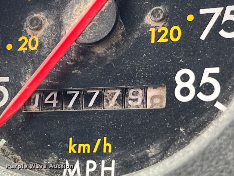 image for item LD9450 1998 Freightliner FL70 refuse truck