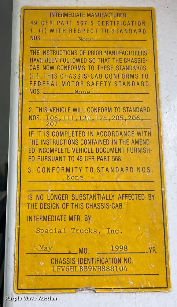 image for item LD9450 1998 Freightliner FL70 refuse truck