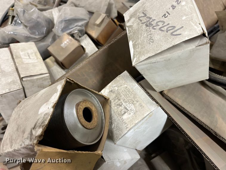 image for item LD9455 Elgin street sweeper parts