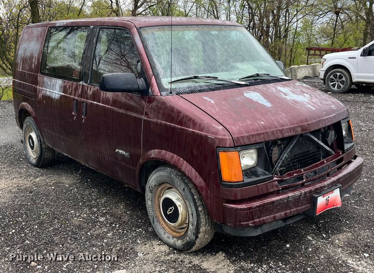 image for item LD9463 1990 Chevrolet  Astro van