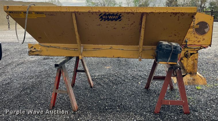 image for item LD9464 Highway Equipment Company  P-8 spreader